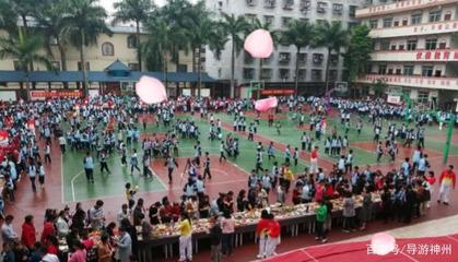 扶壮学校美食展,传承文化献爱心