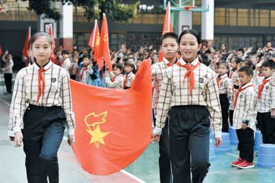 我和祖国共成长，争做新时代好队员——扶壮学校故事